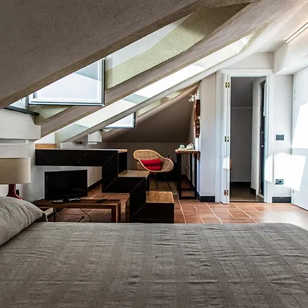 Olivenere 拉瓦尼亚