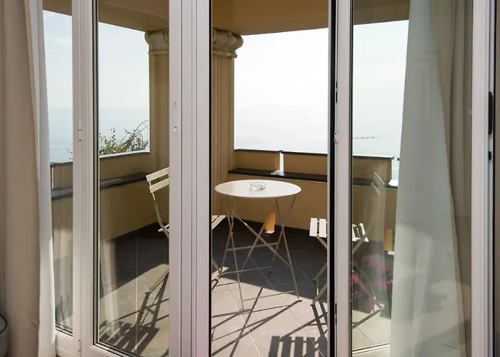 Lantgård Olivenere Lavagna