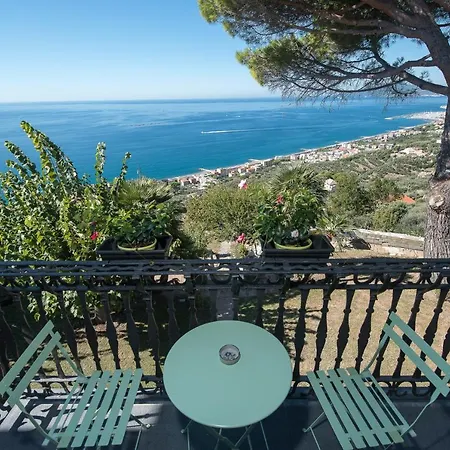 Olivenere Farm stay Lavagna