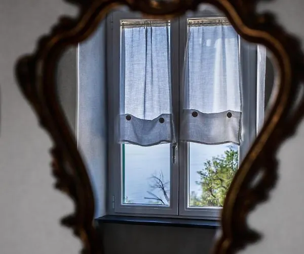 Olivenere לאווניה